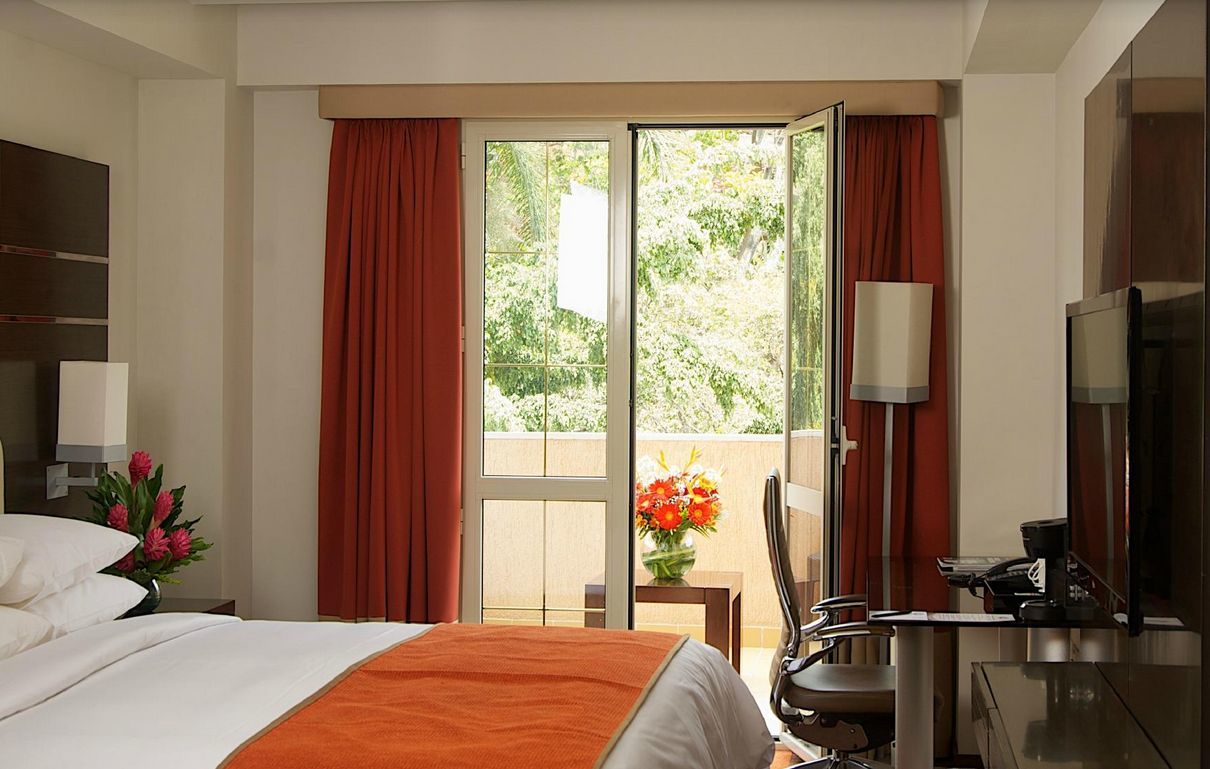 Hotel Altamira Village Caracas Buitenkant foto